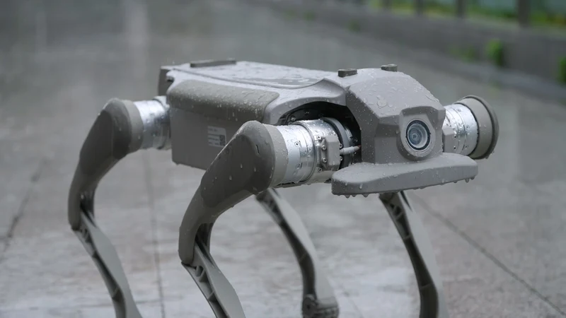 Genisom L1 - Robot quadrupede ZSL-1