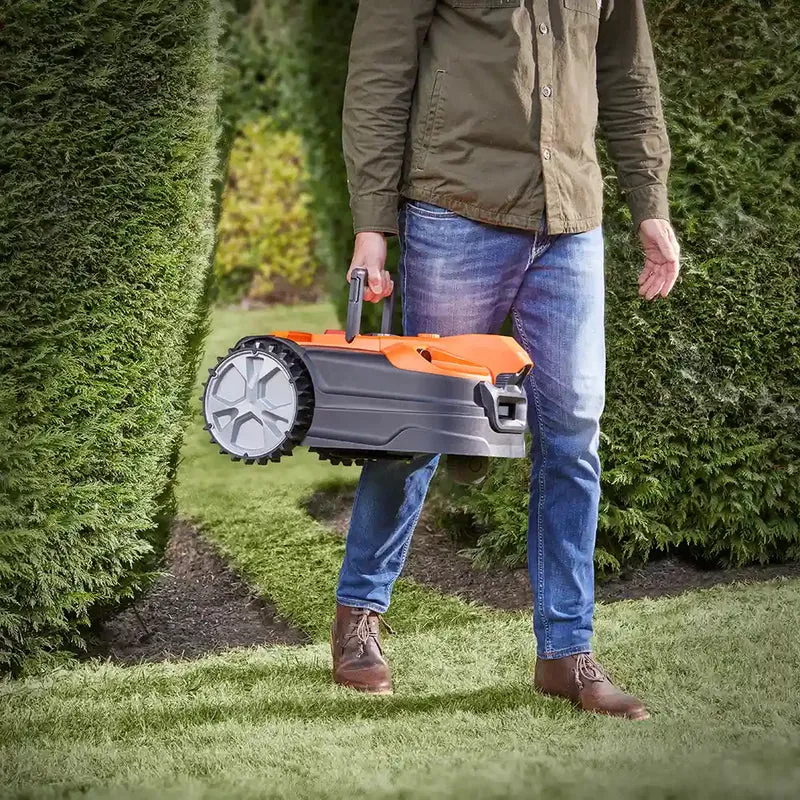 LawnMaster OcuMow® AMD18i-500 | MX 24V Auto Charging Vision Robotic Lawnmower with App