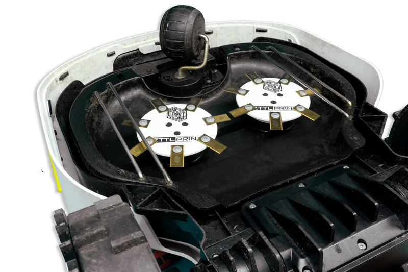 Mammotion Yuka Mähroboter Performance Komplettpaket PRO Radabdeckungen