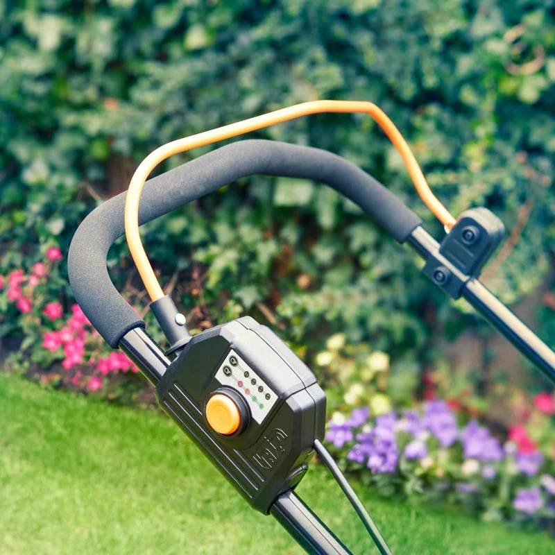 LawnMaster 48V 41cm | Cordless Lawn Mower